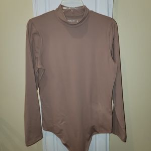 Abercrombie & Fitch Long Sleeve Mock Neck Bodysuit in Mauve Brown